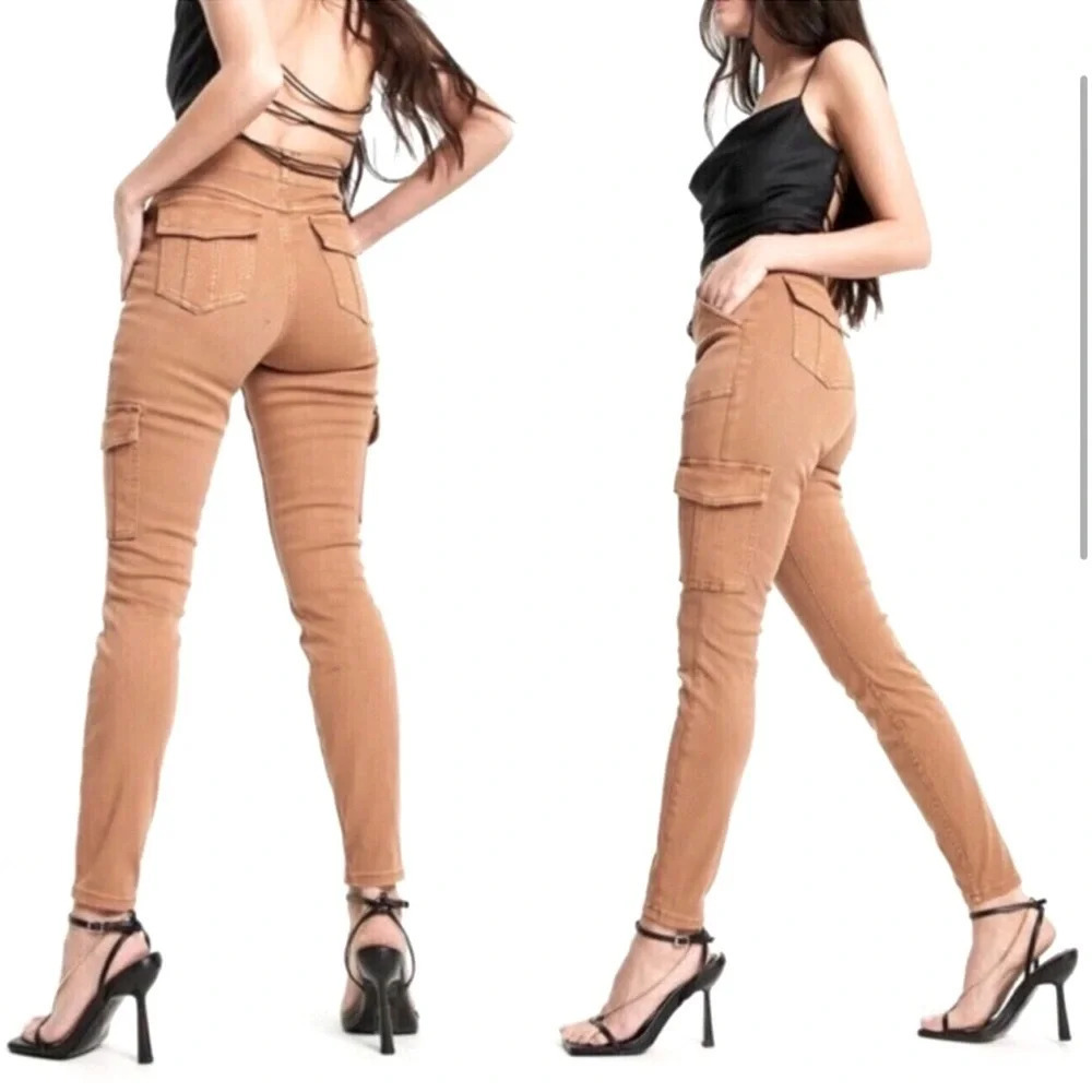NWT SPANX Stretch Twill Ankle Cargo Pant in Honey Glow